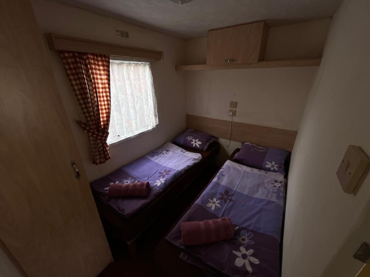 Autocamp Free Star - Mobilheimy Apartman Strachotin Kültér fotó