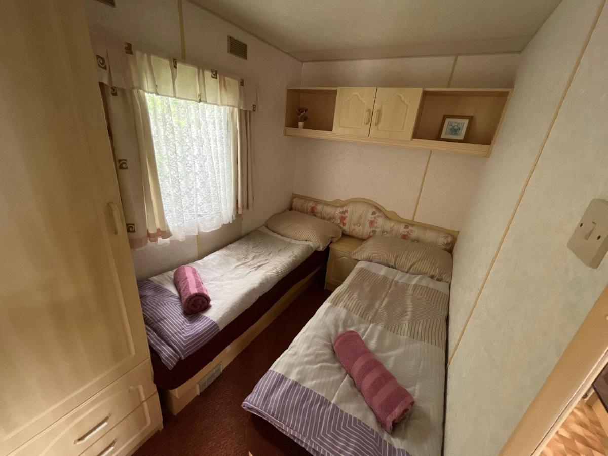 Autocamp Free Star - Mobilheimy Apartman Strachotin Kültér fotó