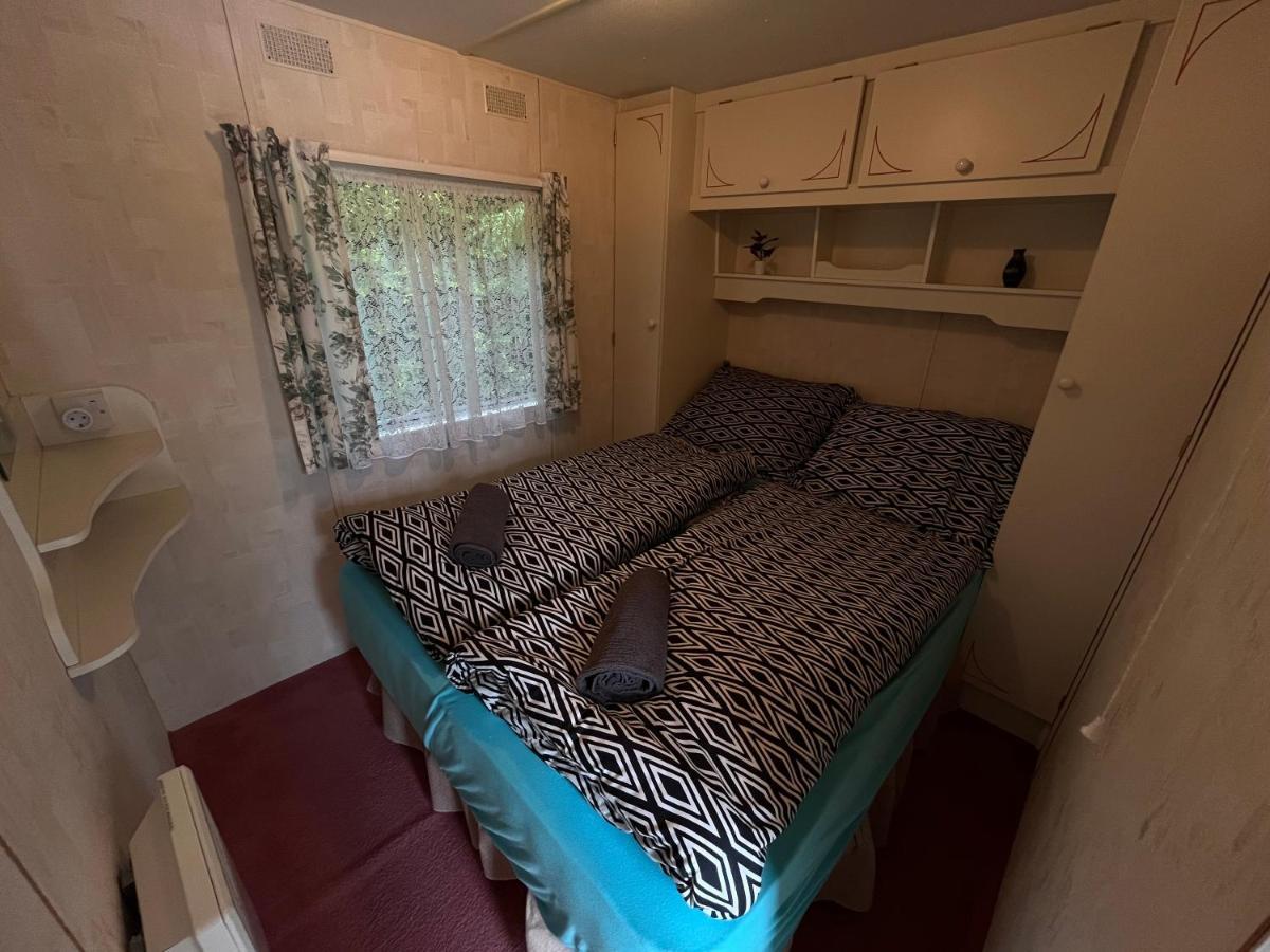 Autocamp Free Star - Mobilheimy Apartman Strachotin Kültér fotó