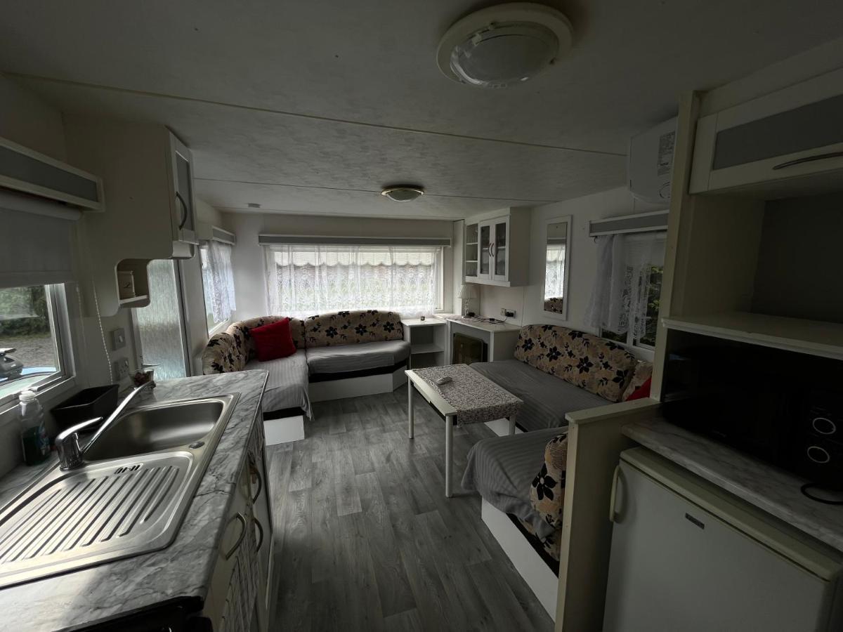 Autocamp Free Star - Mobilheimy Apartman Strachotin Kültér fotó
